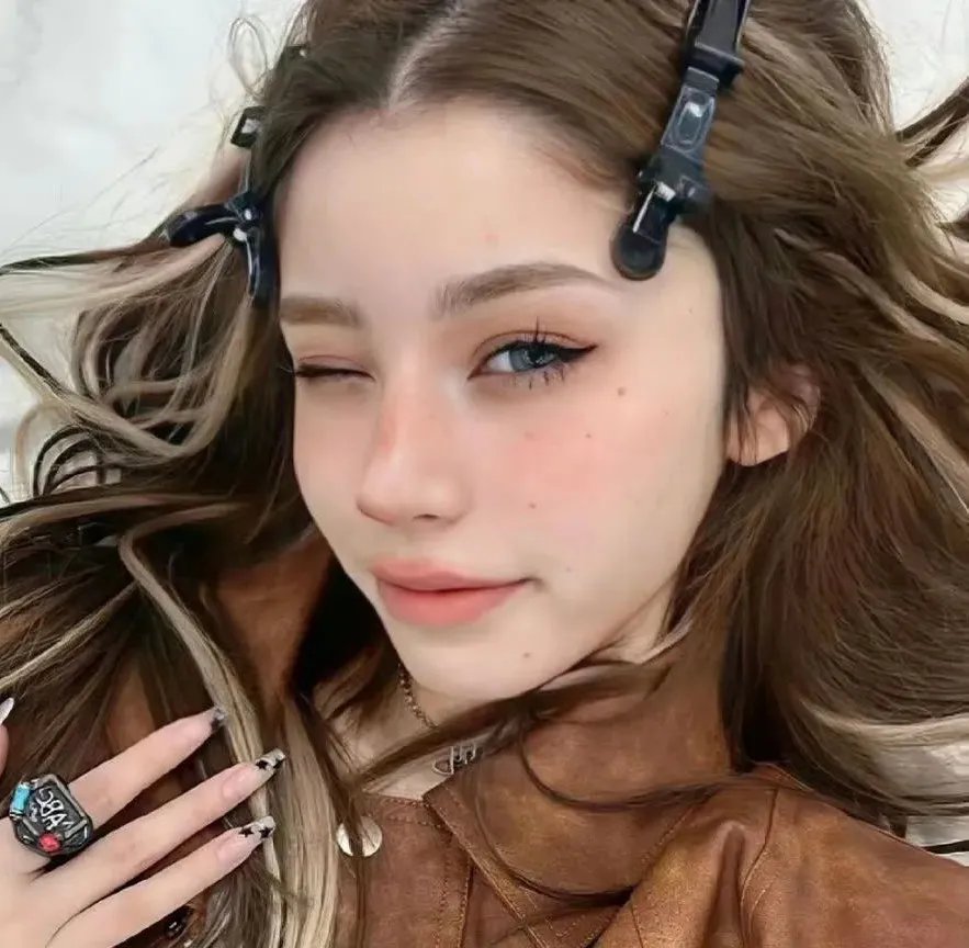 荡女桃花处处开